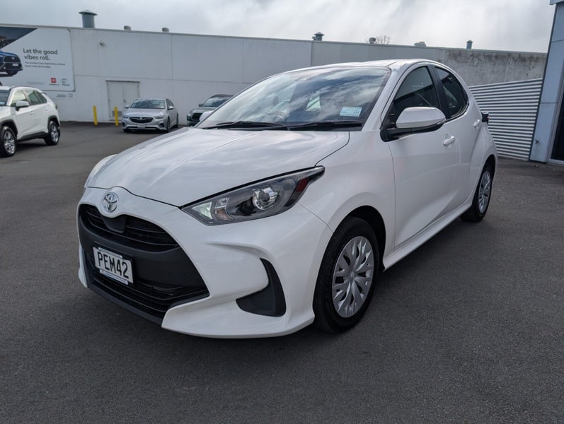 2022 Toyota Yaris GX 1.5P CVT FWD HB image 3
