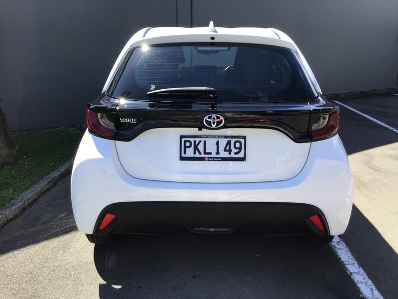 2022 Toyota Yaris GX 1.5P CVT NZ New image 3