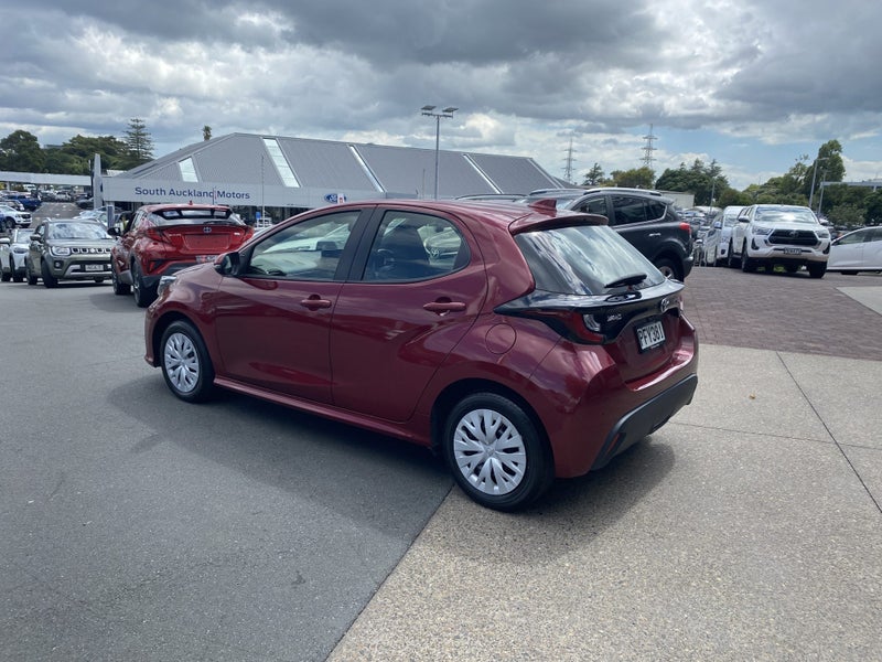 2022 Toyota Yaris GX 1.5P Hatch image 3