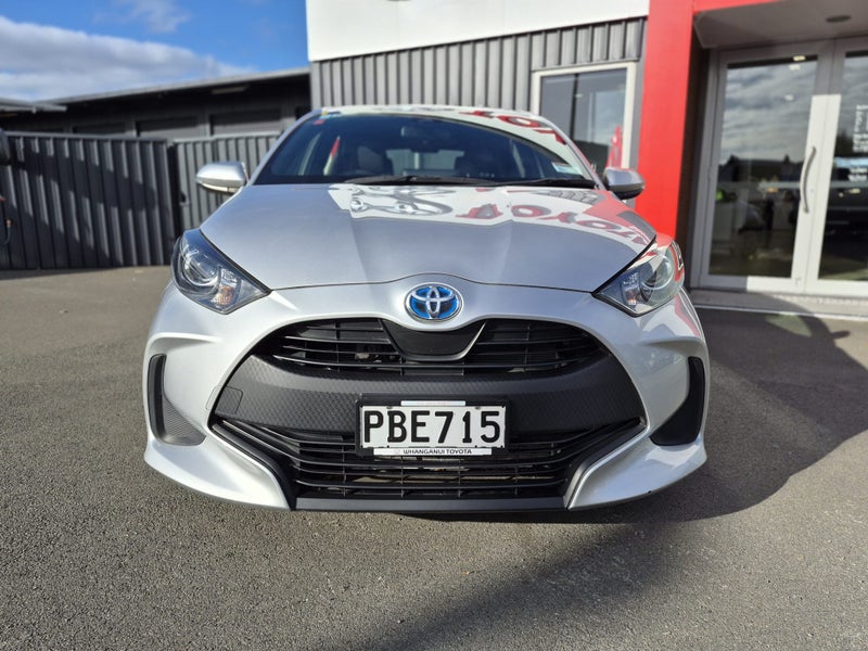 2022 Toyota Yaris GX 1.5P Hybrid Automatic Hatch image 2