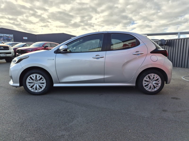 2022 Toyota Yaris GX 1.5P Hybrid Automatic Hatch image 5
