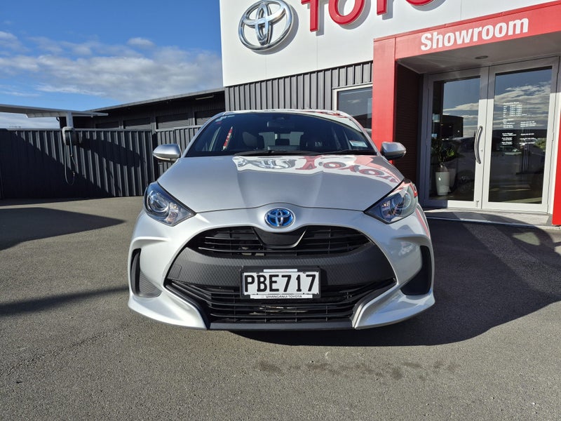 2022 Toyota Yaris GX 1.5P Hybrid FWD Automatic... image 2