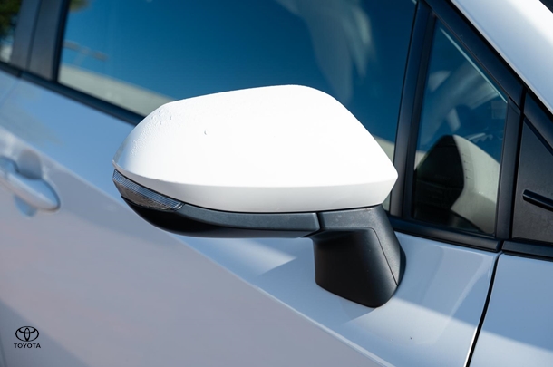 2020 TOYOTA Corolla Sedan Hybrid Ascent Sport image 20