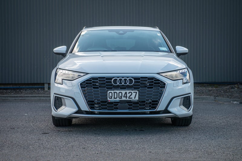 2023 Audi A3 40 TFSI e PHEV image 2