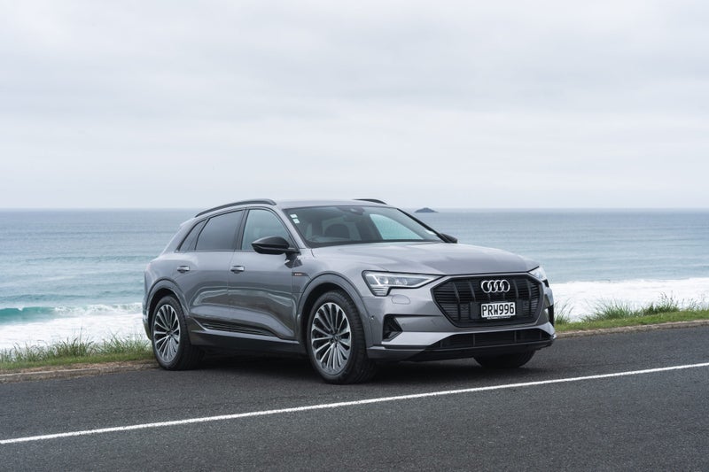 2023 Audi e-tron 55 image 2