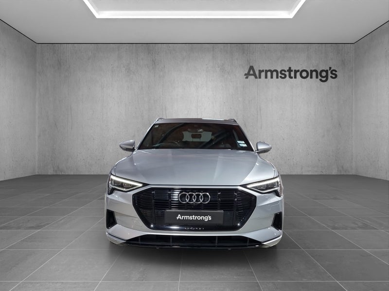 2023 Audi e-tron 55 etron Advanced quattro S Line image 4