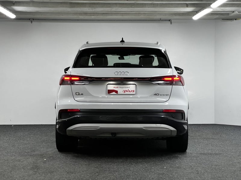 2023 Audi Q4 40 e-tron (150 kW) image 5