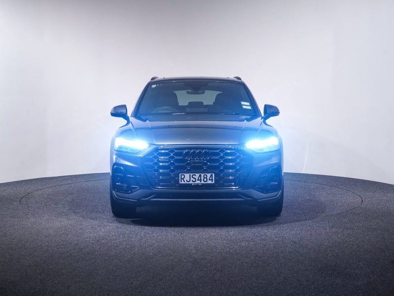 2023 Audi Q5 TFSI-e Hybrid 220kW quattro image 2
