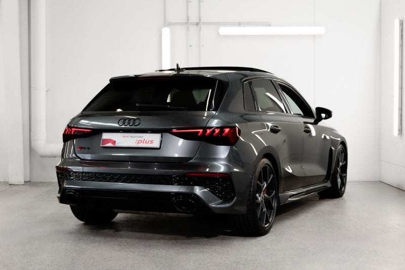 2023 Audi RS3 RS 3 Sportback TFSI 294 kW image 2