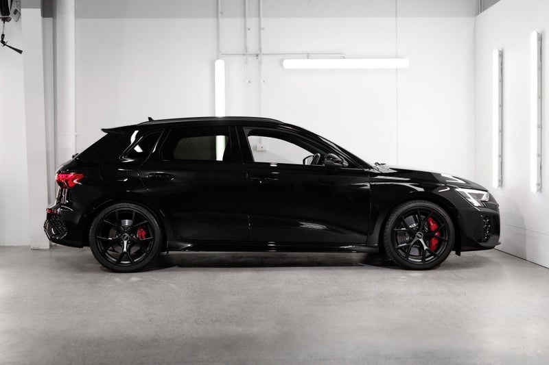 2023 Audi RS3 RS 3 Sportback TFSI 294 kW image 4