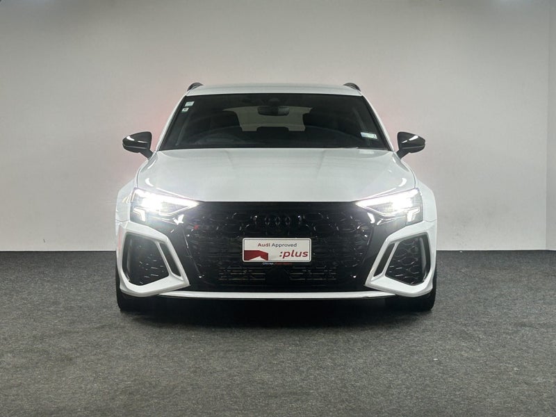 2023 Audi RS3 Sportback TFSI 294 kW image 2