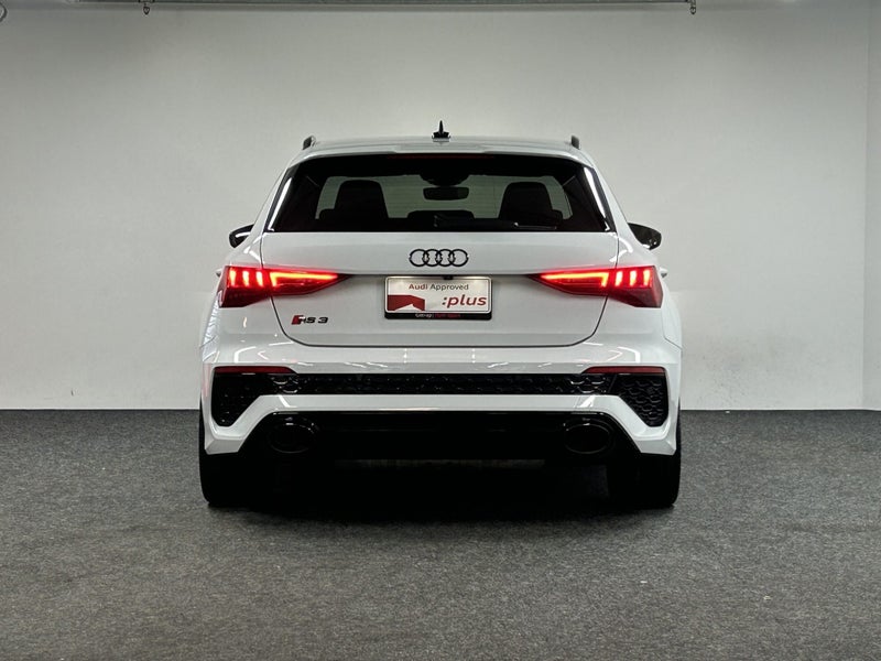 2023 Audi RS3 Sportback TFSI 294 kW image 5