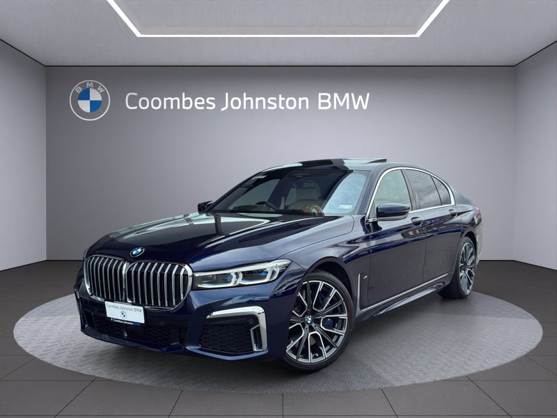 2023 BMW 750i xDrive M Sport image 1