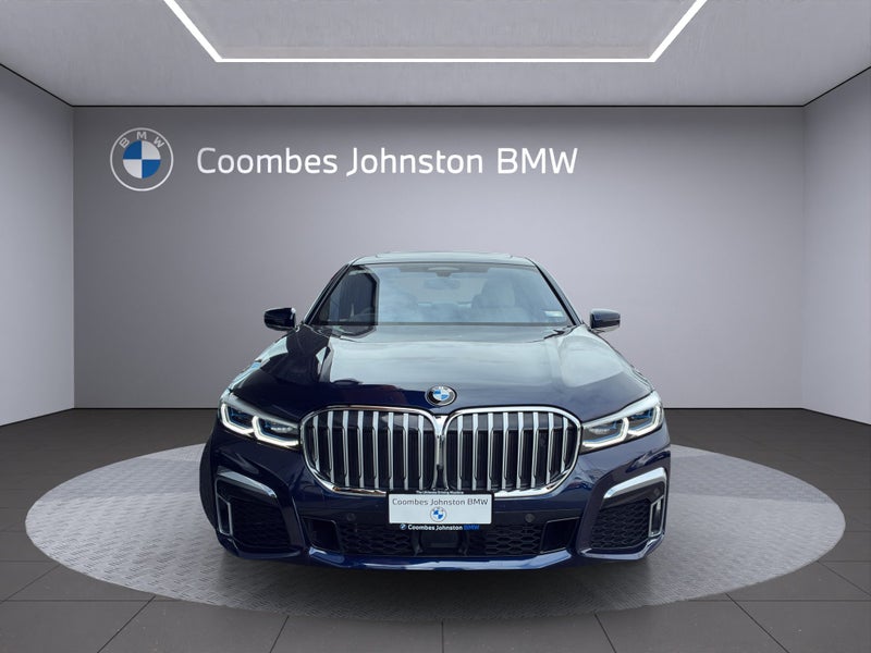 2023 BMW 750i xDrive M Sport image 2