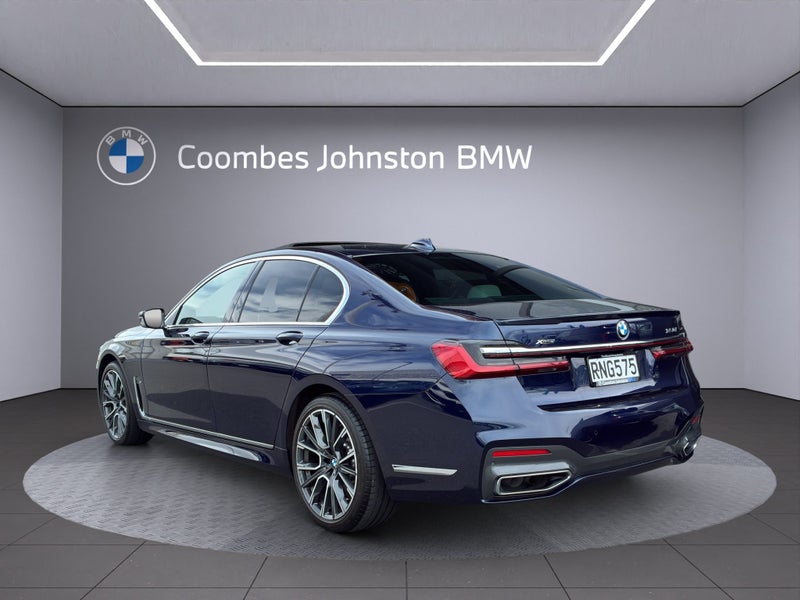 2023 BMW 750i xDrive M Sport image 4