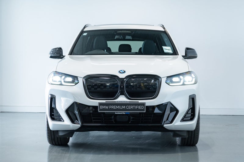 2023 BMW iX3 M Sport Impressive image 3