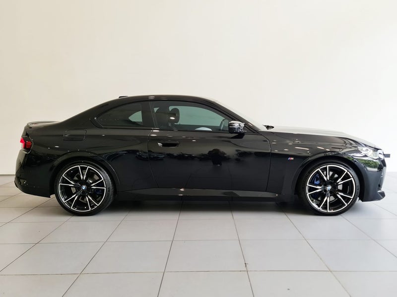 2023 BMW M240i xDrive MPA image 3