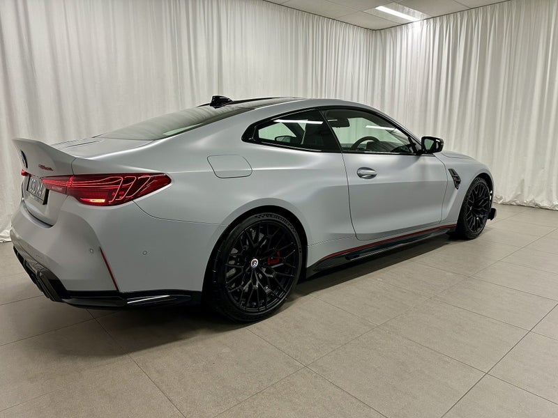 2023 BMW M4 M4 CSL image 3