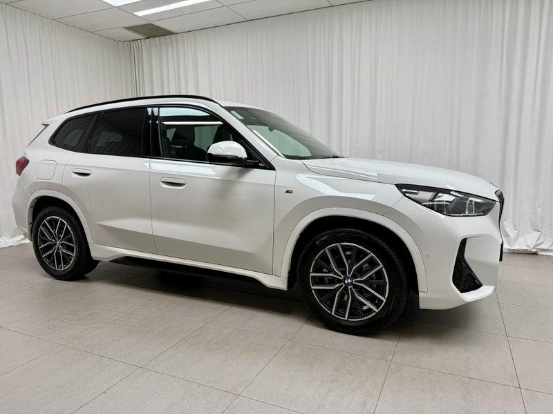 2023 BMW X1 X1 sDrive18i M Sport image 2