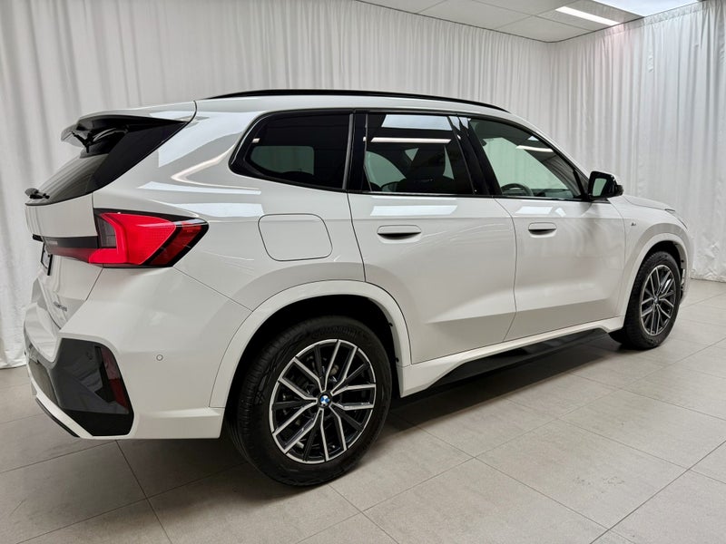 2023 BMW X1 X1 sDrive18i M Sport image 3