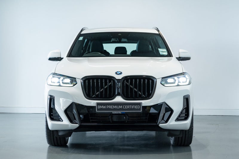 2023 BMW X3 xDrive30e M Sport image 4