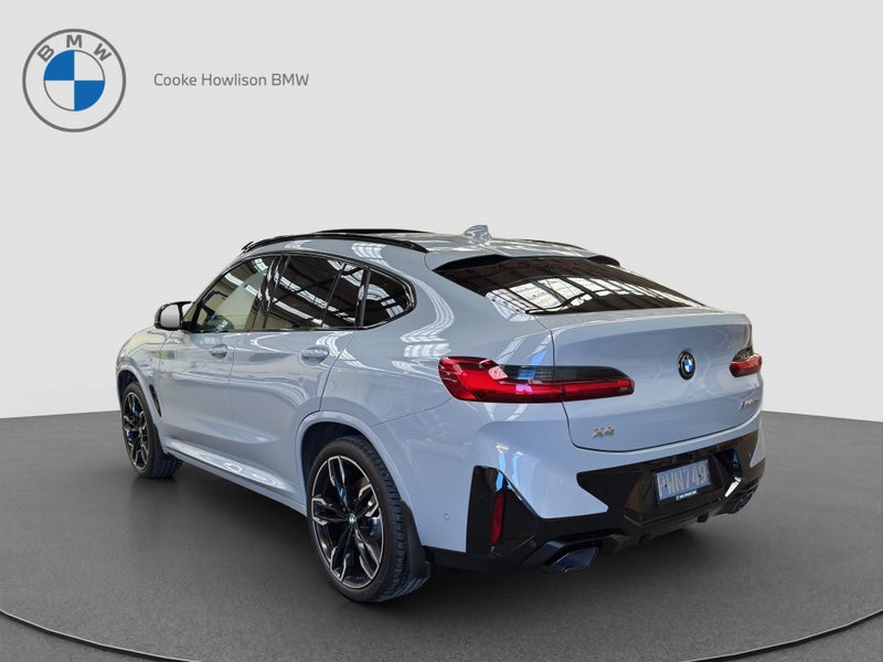 2023 BMW X4 M40i M Performance image 5