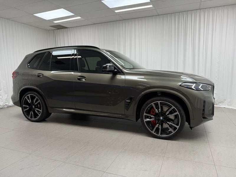 2023 BMW X5 X5 M60i + Executive package image 2