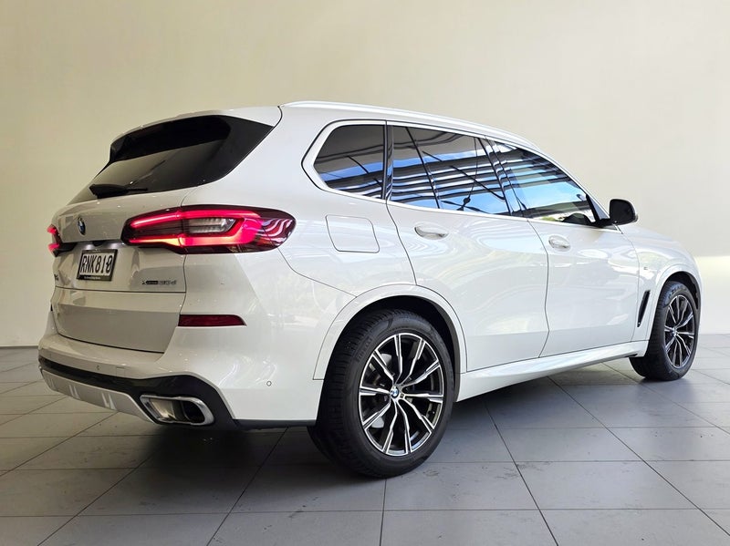 2023 BMW X5 xDrive 30d M Sport image 4