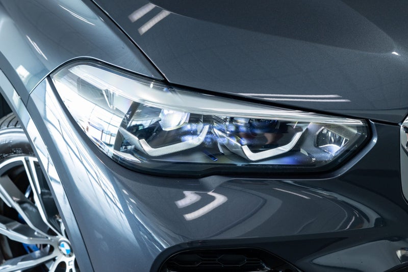 2023 BMW X5 xDrive30d M Sport image 5