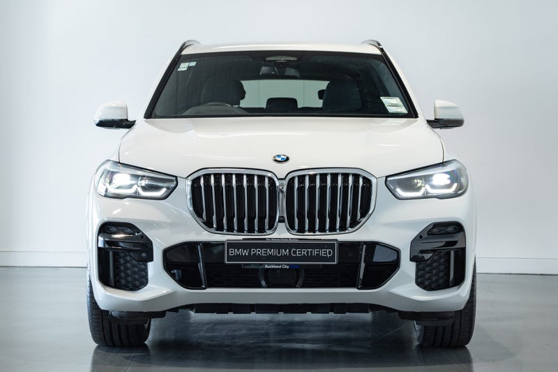 2023 BMW X5 xDrive30d M Sport image 3