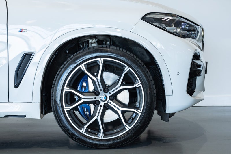 2023 BMW X5 xDrive30d M Sport image 5