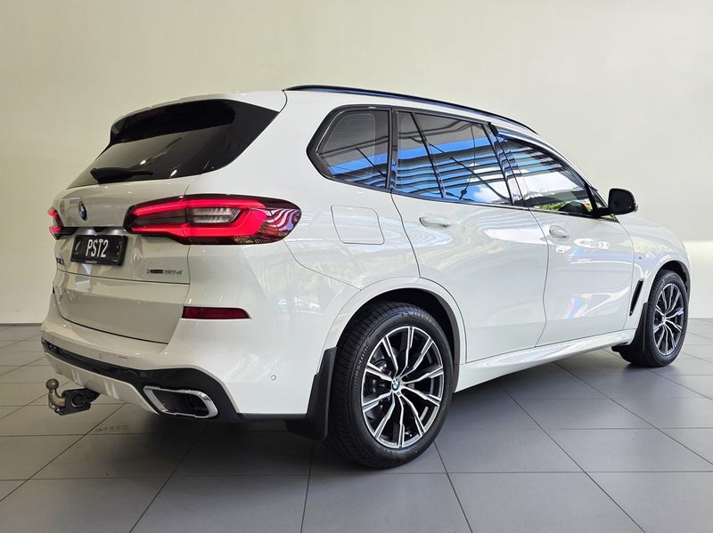 2023 BMW X5 xDrive30d M Sport image 4