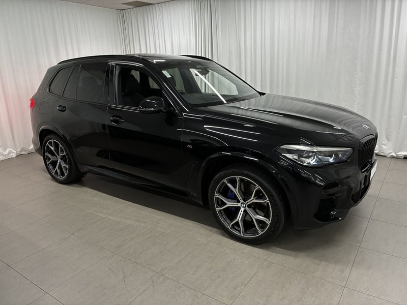 2023 BMW X5 xDrive30d M Sport + Innovations image 5