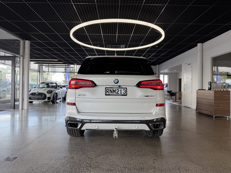 2023 BMW X5 xDrive30d M Sport + Innovations image 5