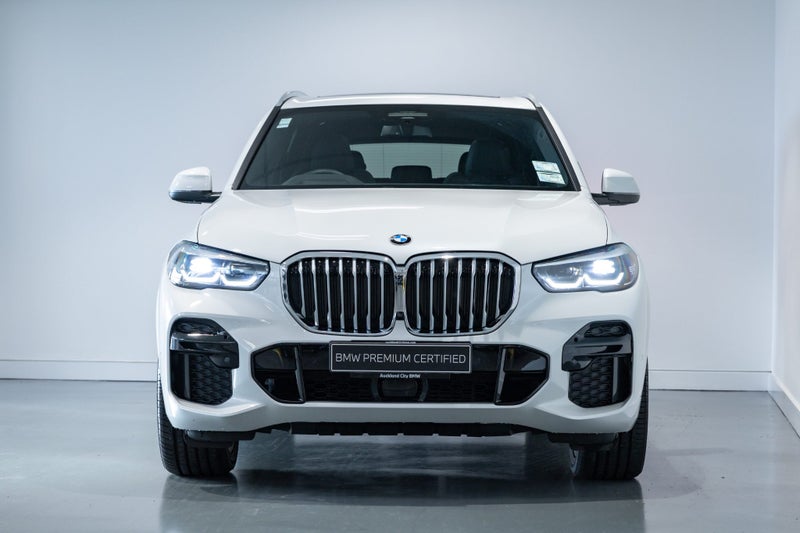 2023 BMW X5 xDrive30d M Sport + Innovations image 4