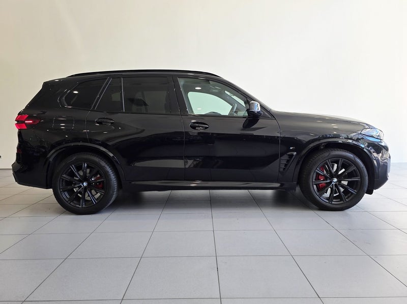 2023 BMW X5 xDrive30d M-Sport Pro (Mild hybrid) image 3
