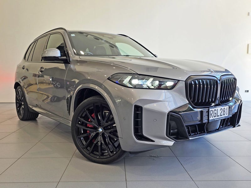 2023 BMW X5 Xdrive30d Sport Collection image 1