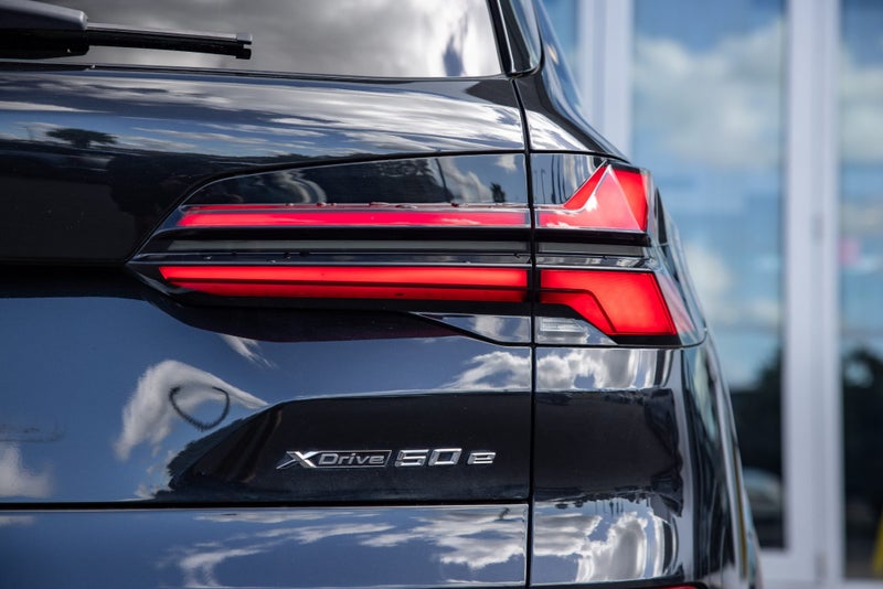 2023 BMW X5 Xdrive50e image 5