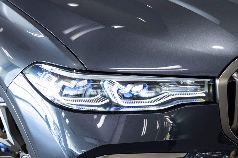 2023 BMW X7 M50d M Performance image 2