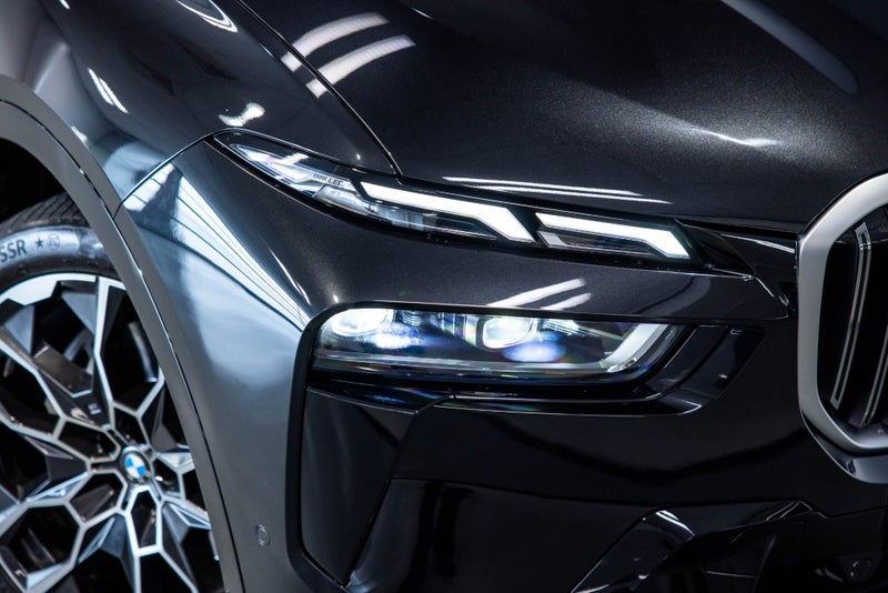 2023 BMW X7 xDrive40d M Sport image 2
