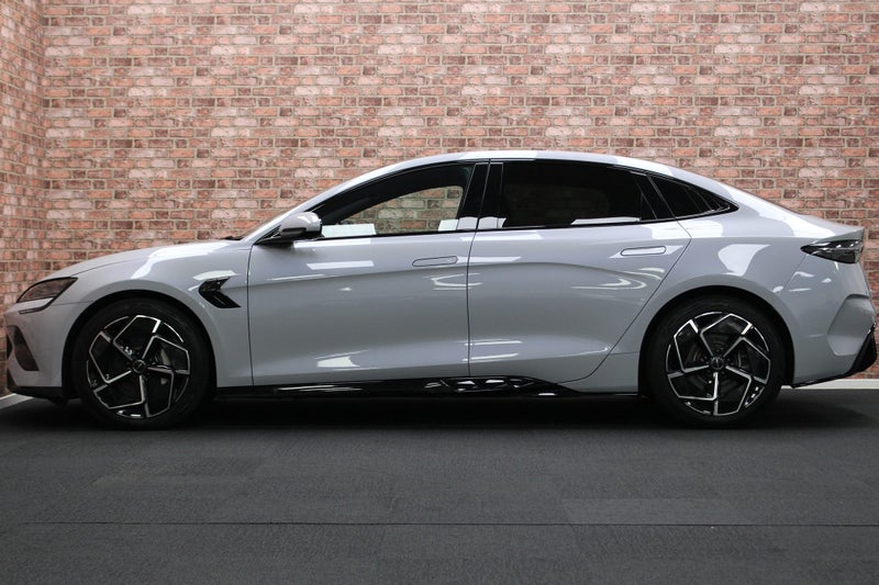 2023 BYD Seal Performance Awd 83kW/h image 3