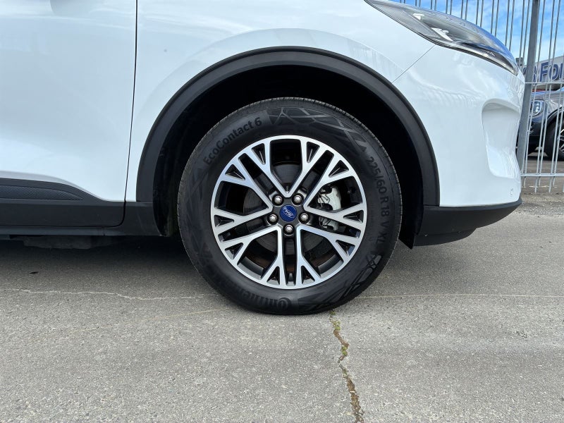 2023 Ford Escape FWD PHEV 2.5 HYBRID image 4