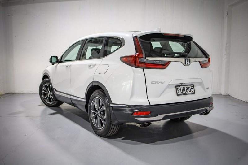 2023 Honda CR-V 2WD Touring image 5