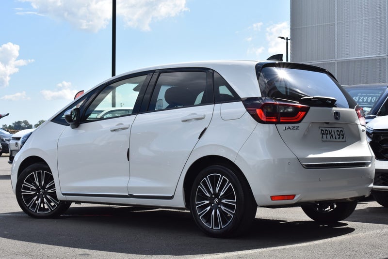2023 Honda Jazz E:Hev Luxe image 5