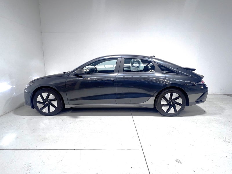 2023 Hyundai IONIQ 6 53KWH EV - 2023 image 4