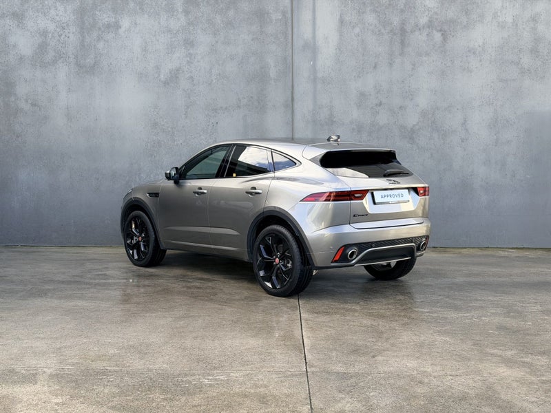 2023 Jaguar E-PACE P250 AWD R-DYNAMIC SE image 2