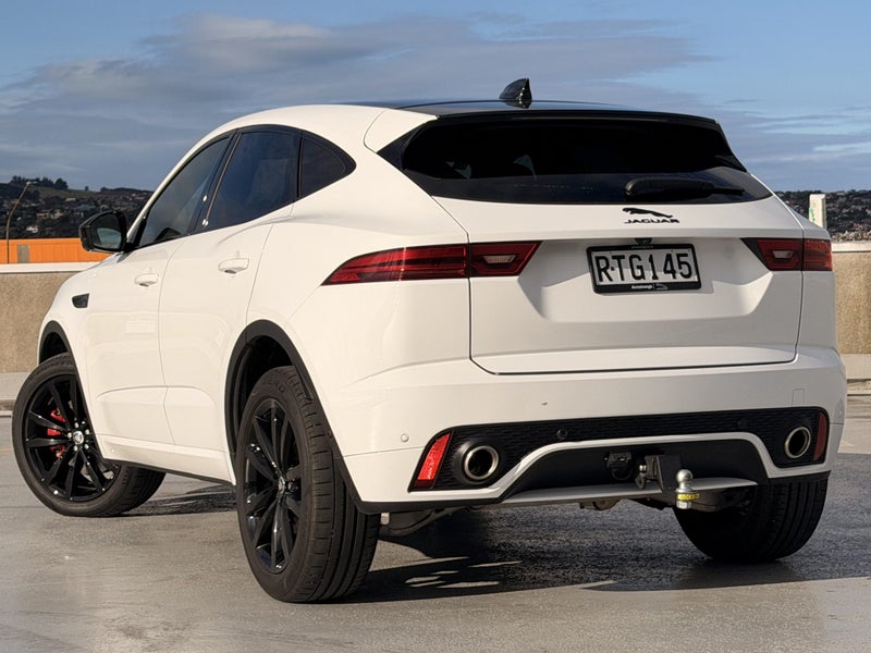 2023 Jaguar E-PACE P250 R-Dynamic SE image 2