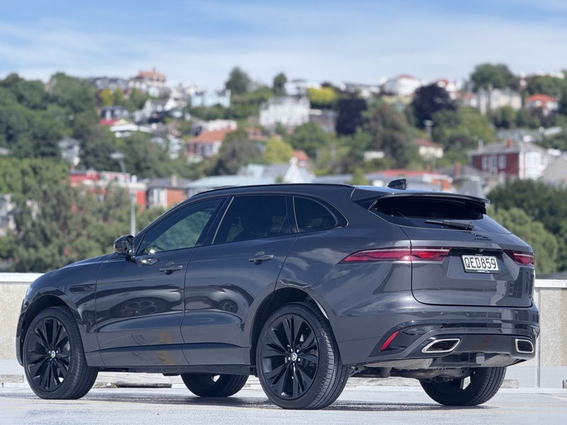 2023 Jaguar F-PACE D300 R-Dynamic HSE image 2