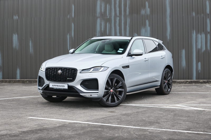 2023 Jaguar F-PACE D300 R-Dynamic HSE image 2