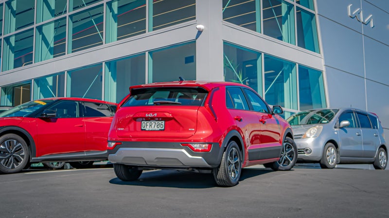 2023 Kia Niro Light 1.6Ph/6Am image 2